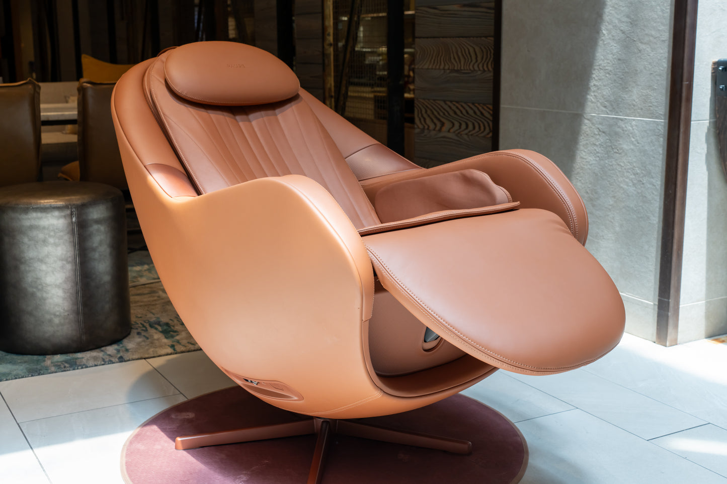 Ceragem Pause M6 Luxe Therapy Massage Chair