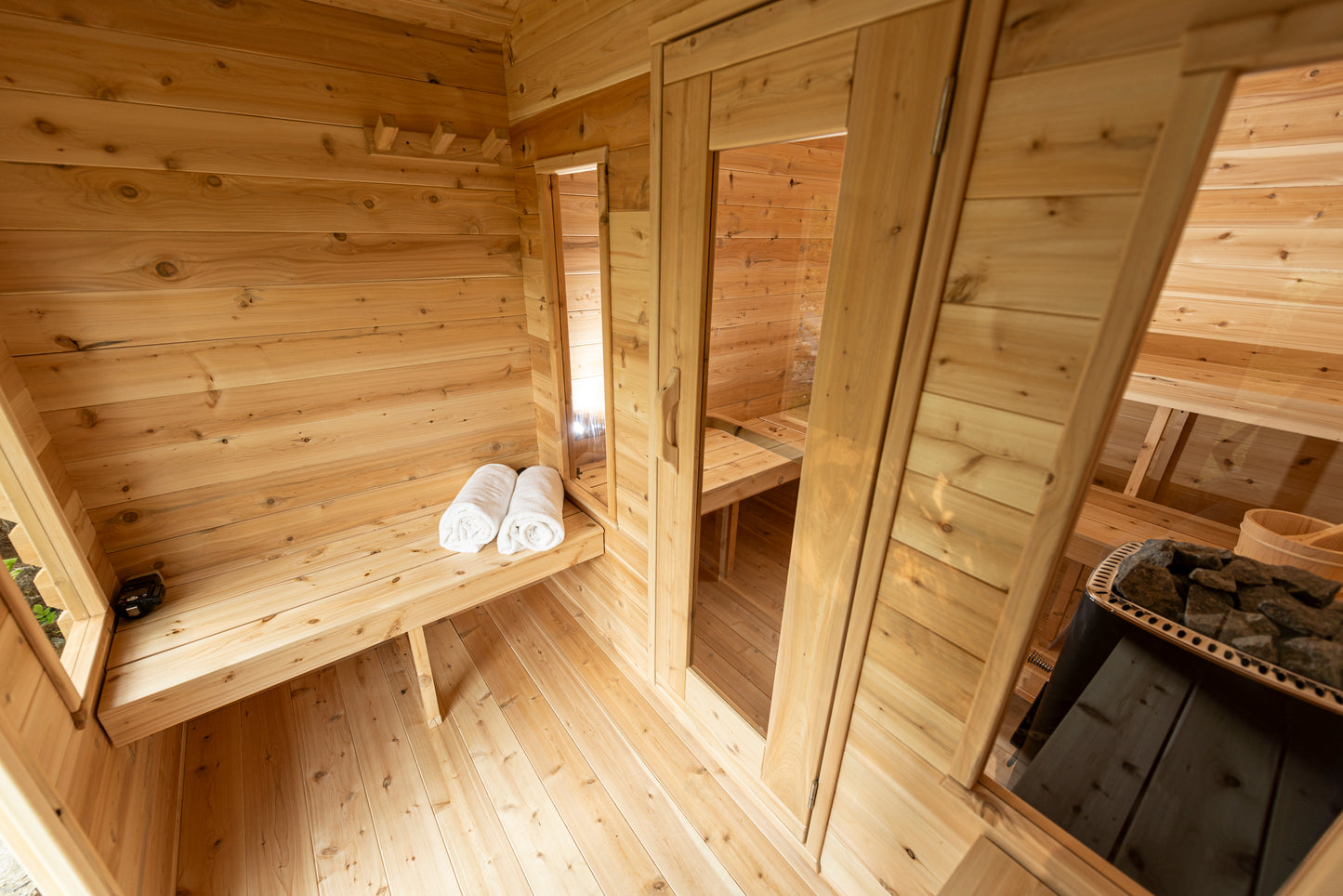 Dundalk Leisurecraft-6 Person Georgian Cabin Sauna with Changeroom