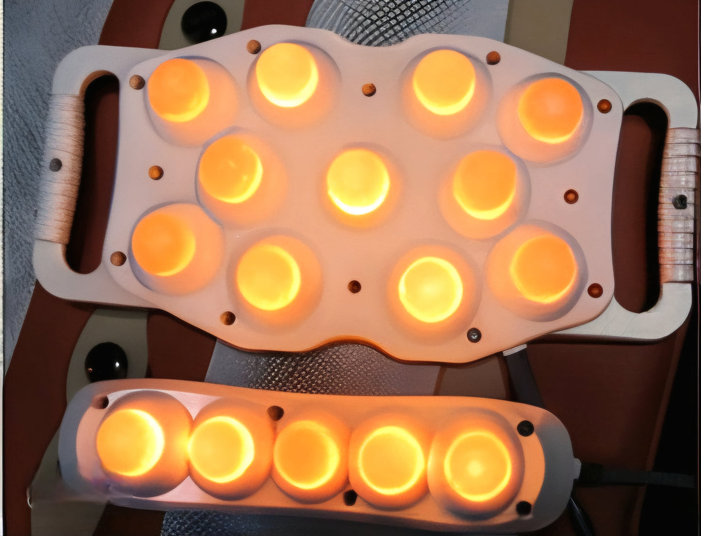 FIR Far Infrared Jade Infrared Therapy Massage Bed / Spinal Traction Roller Table