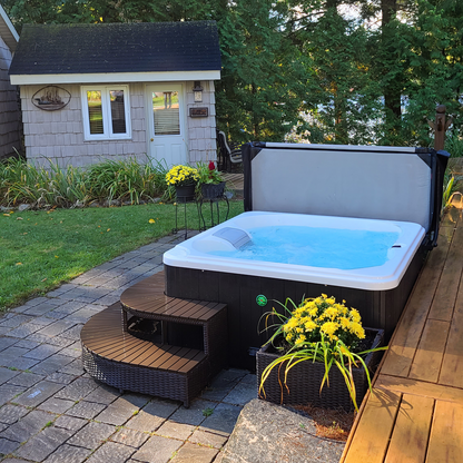 Canadian Spa Co. Gander 4-Person 15-Jet Portable Hot Tub