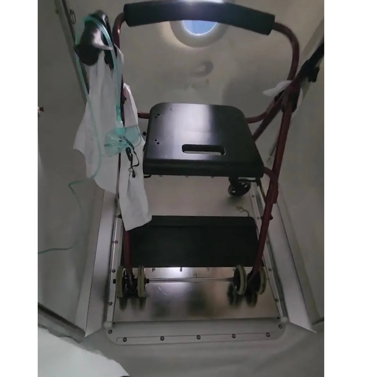 Airvida Chair Pro Hyperbaric Chamber 1.4 ATA