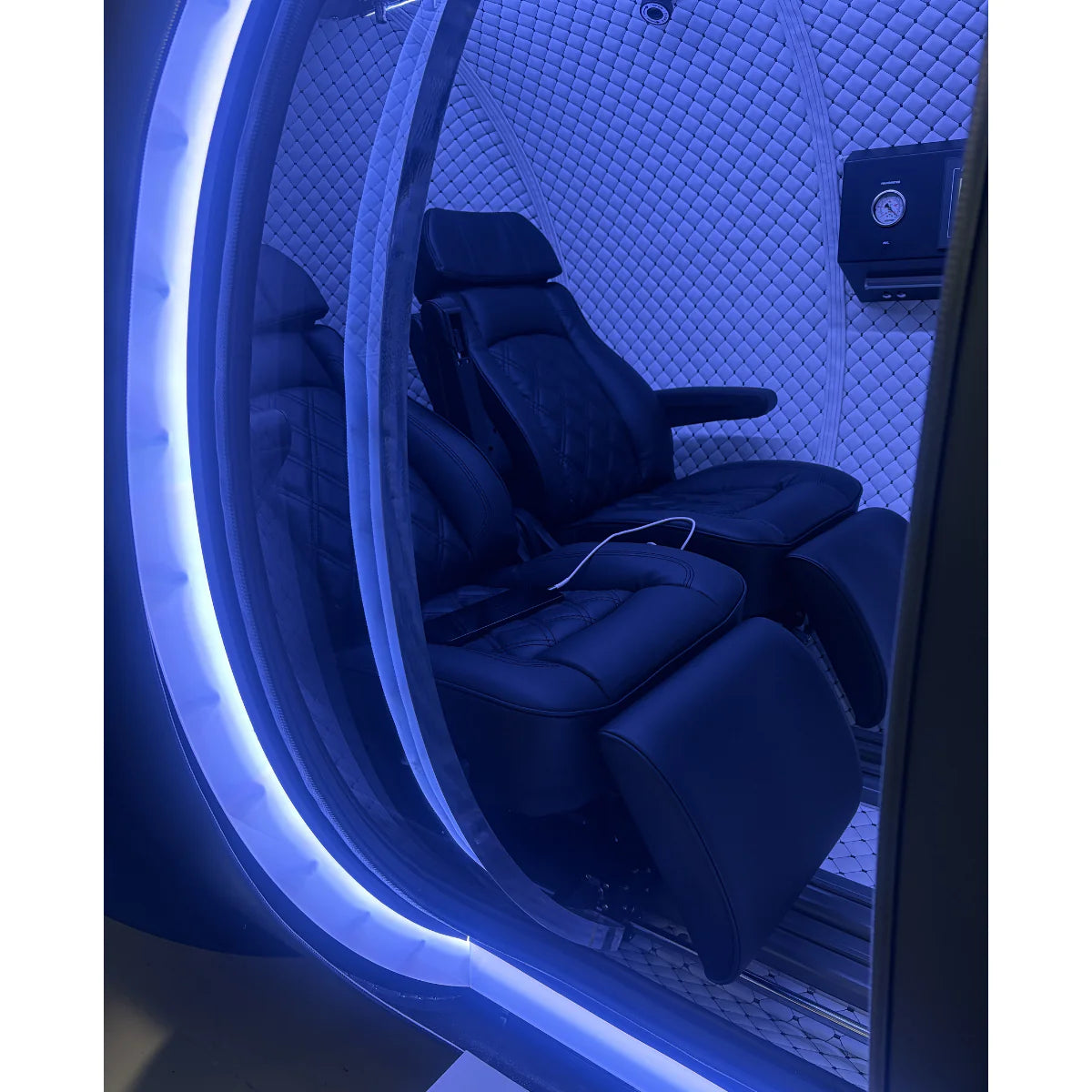 Airvida Phoenix 2 Multiplace Hard Shell Hyperbaric Chamber