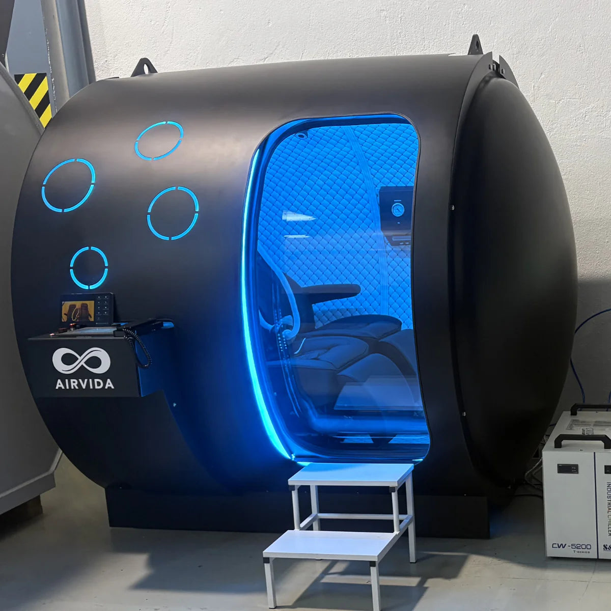Airvida Phoenix 2 Multiplace Hard Shell Hyperbaric Chamber